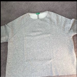 Benetton sweater over fit/